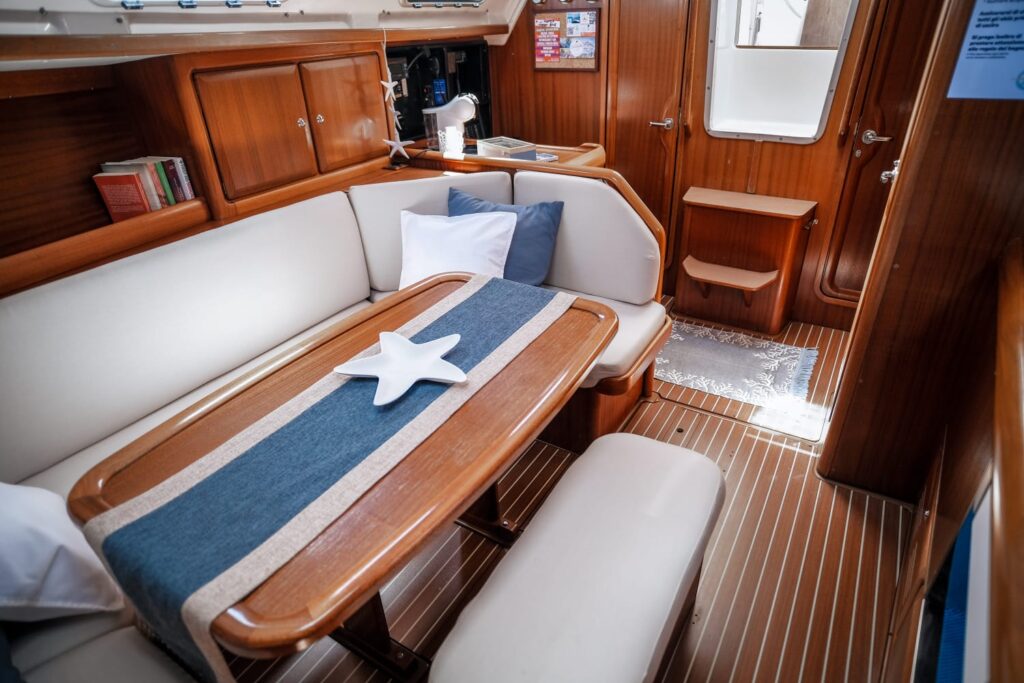 12metri-di-mare-b&b-polignano-barca-a-vela-xxx200