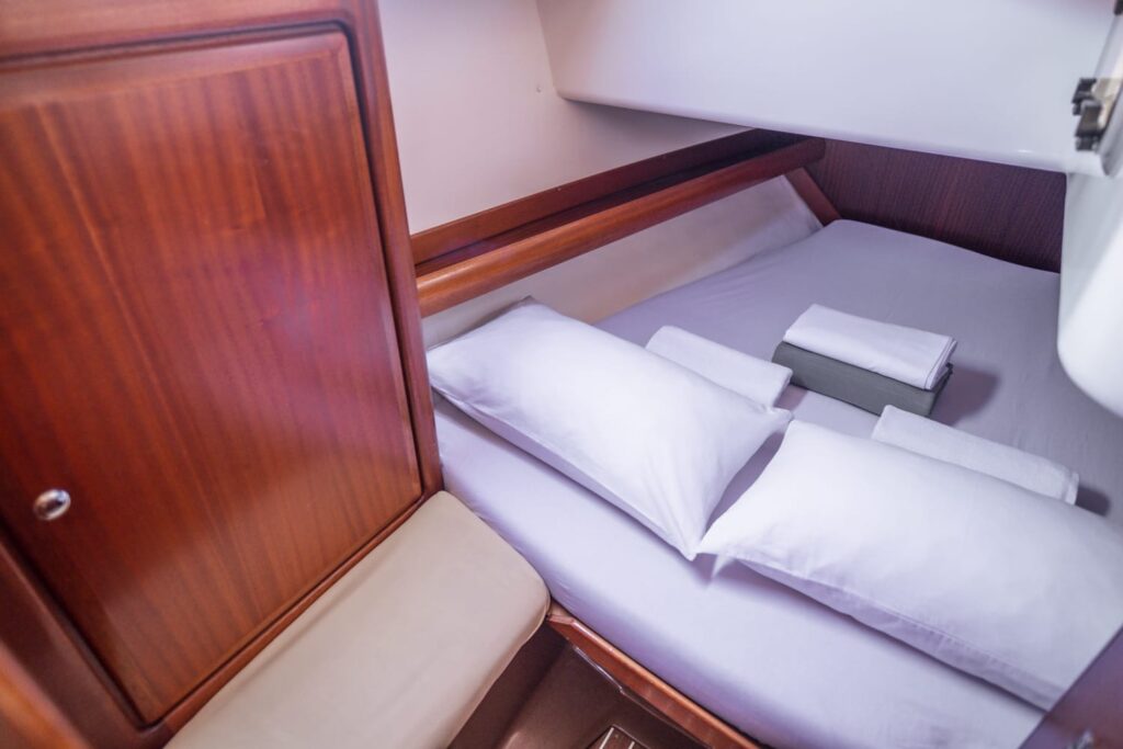 12metri-di-mare-b&b-polignano-barca-a-vela-xxx201