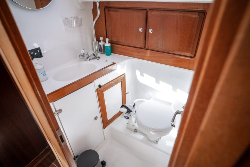 12metri-di-mare-b&b-polignano-barca-a-vela-xxx207